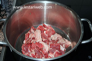 Merebus Daging Tetelan
