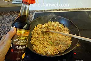 Nasi Goreng Udang Step 12