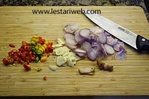 Oseng-Oseng Bayam Taoge Step 1