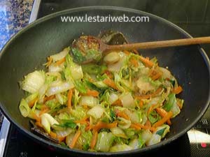 Oseng Sawi Putih Matang