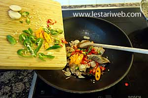 Oseng Tahu Telur Puyuh Step 10