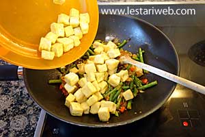 Oseng Tahu Telur Puyuh Step 12