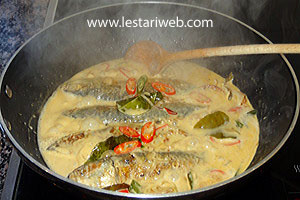 Pindang Tongkol Santan Matang