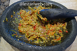 Sambal Ikan Asin Step 4