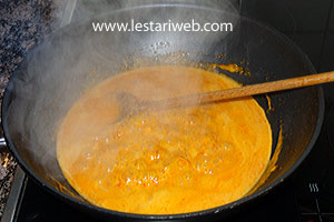 Santan Masak Tenggiri Mendidih