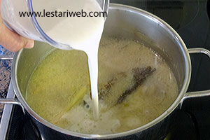 Santan Untuk Soto Aceh