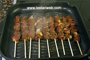 Sate Kambing Dibakar