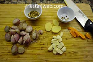 bahan bumbu untuk tahu campur