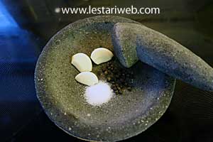 bahan bumbu tahu isi