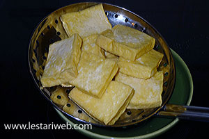 Tahu Setengah Matang