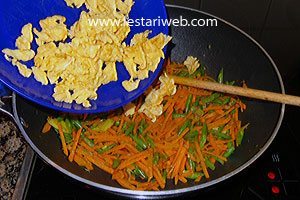 Bahan Orak Arik Telor