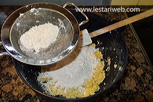 Tepung Tapioka Untuk Sagon