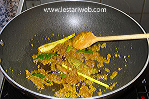 Tumis Bumbu Tongseng