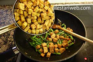 tempe dimasak tumis dengan buncis