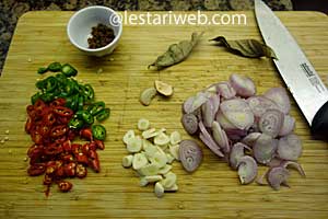 bumbu iris tumis daun pepaya