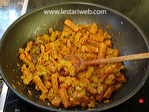 Tumis Pare Ebi Matang