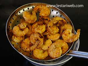 Udang Goreng Kering