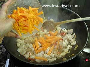 Wortel Untuk Tumis Sawi